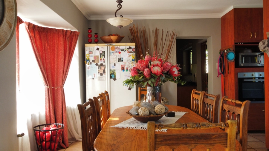 2 Bedroom Property for Sale in Hersham Western Cape